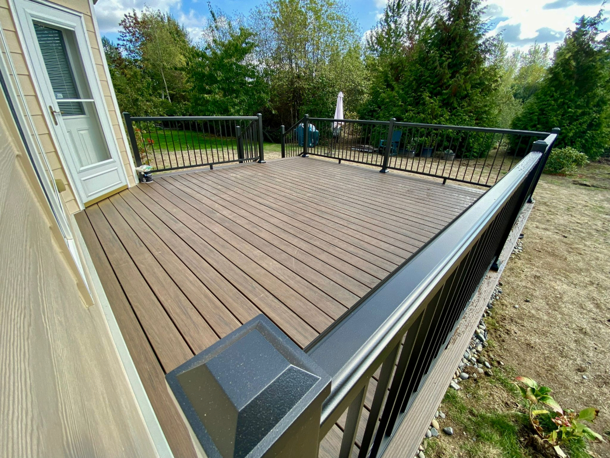 Custom Deck Complete Close Up